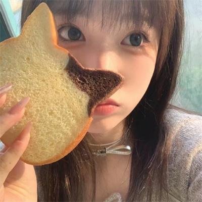 玛利亚·康德莱丽亚